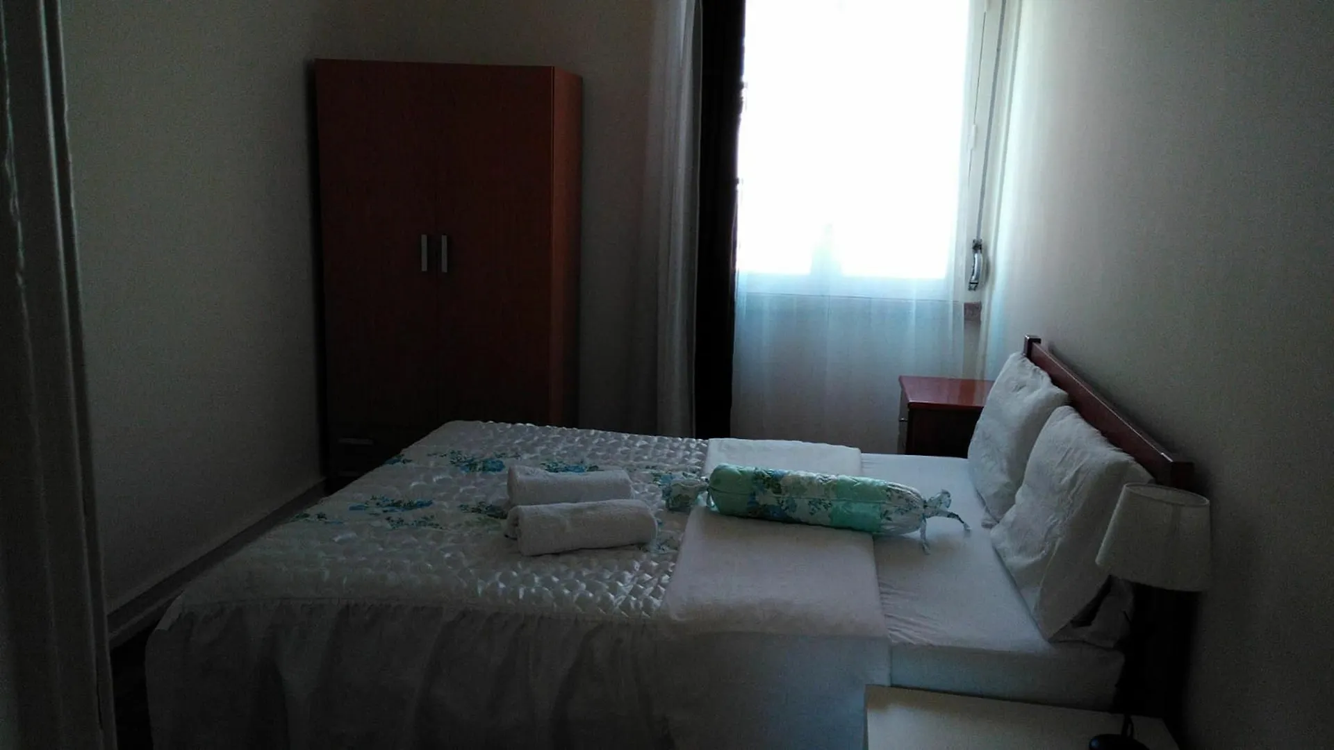 Hostel Absolut Morning Lisbon