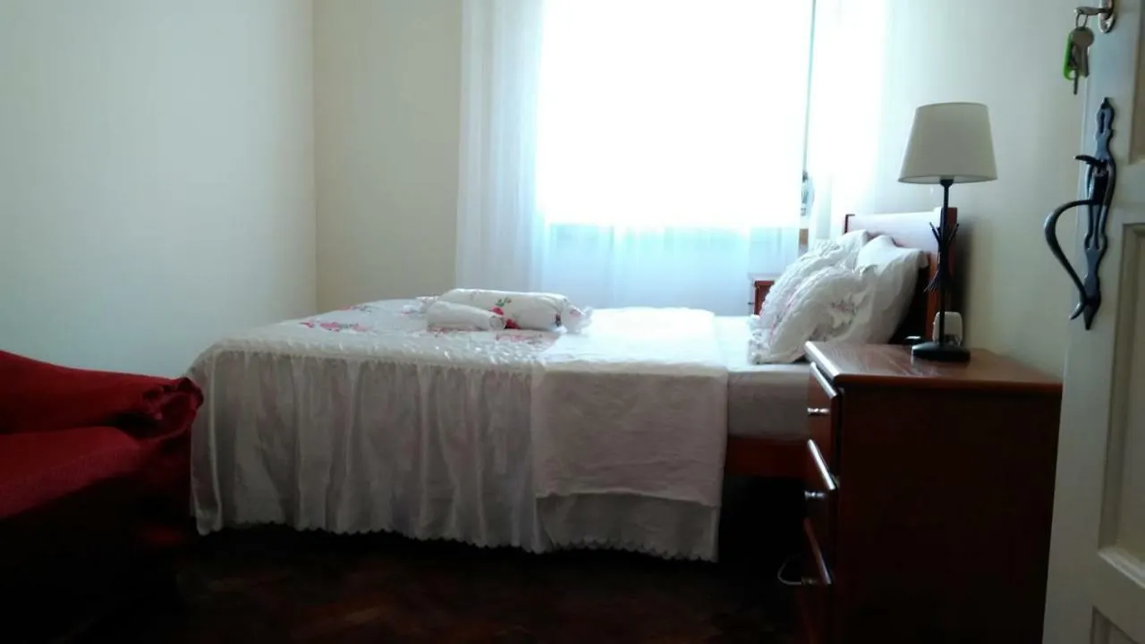 Hostel Absolut Morning Lisbon