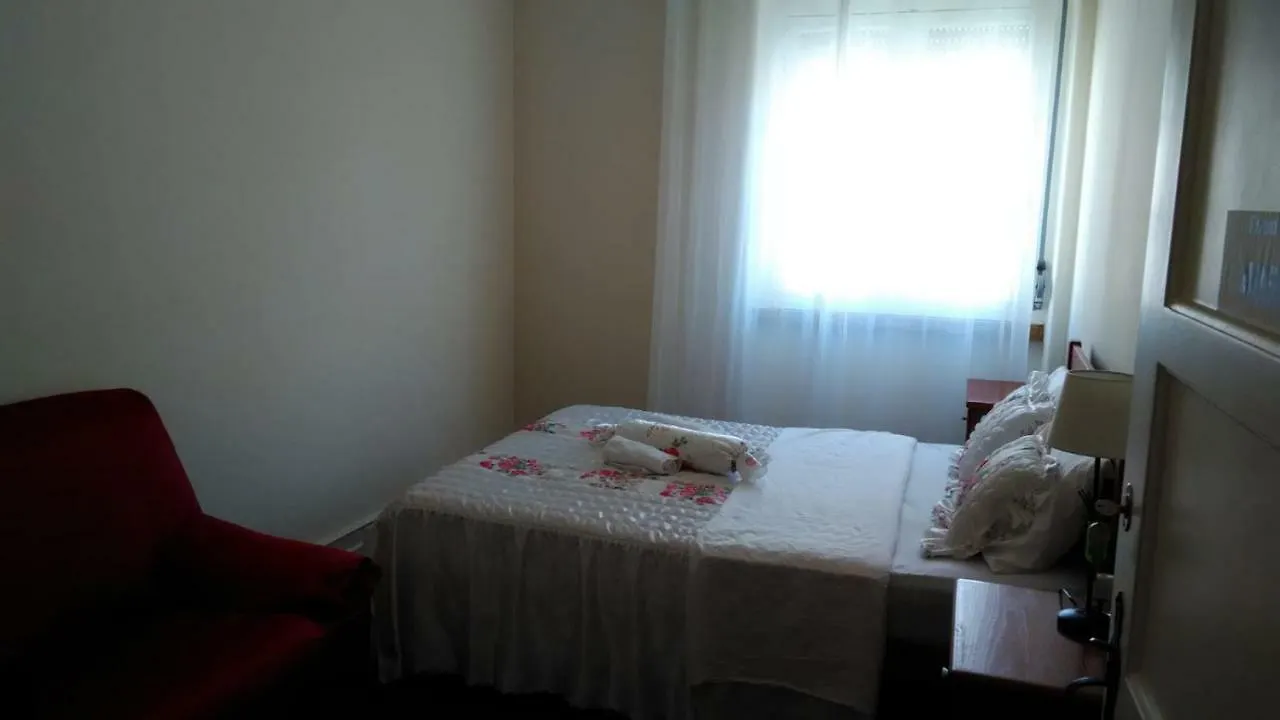 Hostel Absolut Morning Lisbon